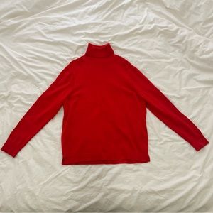 Uniqlo medium weight red turtleneck sweater